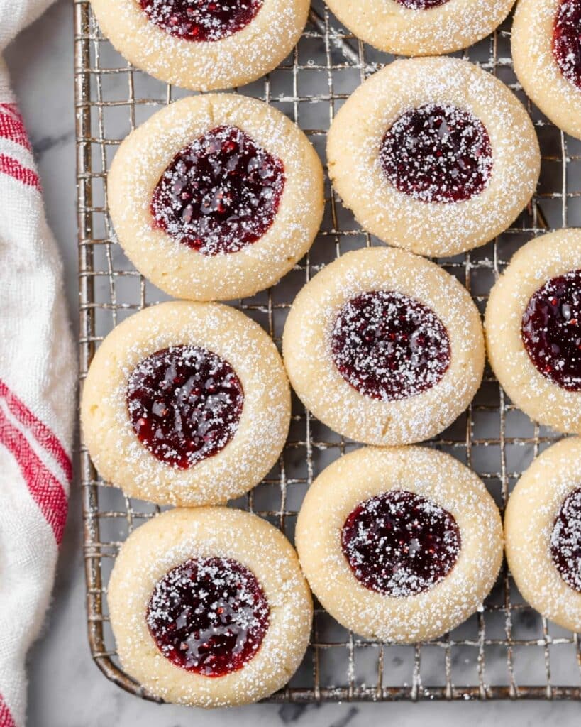 Raspberry Jam Thumbprint Cookies: Irresistible & Easy to Make